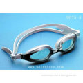 UV protection swimming goggles